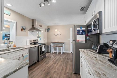 Pool, Beach, Screened Patio- A Million Memories in St. Augustine, USA