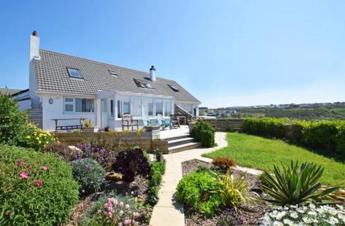 Dramatic sea views of North Coast of Cornwall