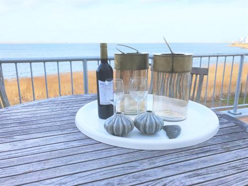 Apartment with Sea View image 10