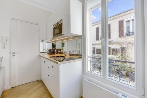 кухня, Studio Nocard luxe et cosy 2 à 4 personnes Proche de Paris (Studio Nocard luxe et cosy 2 a 4 personnes Proche de Paris) in Свети-Морис
