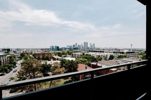 Top Floor | Amazing Windows | Zuni Lofts in Denver, USA