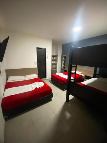 1 double bed, 1 twin bed, 1 bunk bed