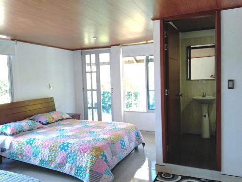 3 double beds