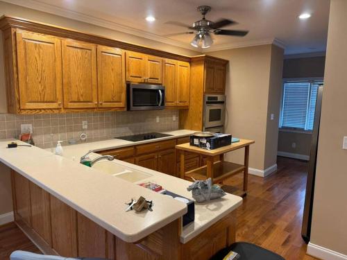 Pet Friendly on 5 Acres! 3 Master Suites Sleeps 14 in كامينج