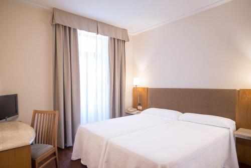 Hotel Inglaterra - image 12