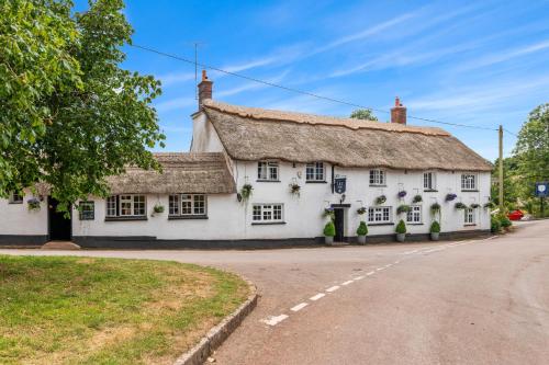 The Ley Arms - Accommodation - Exeter