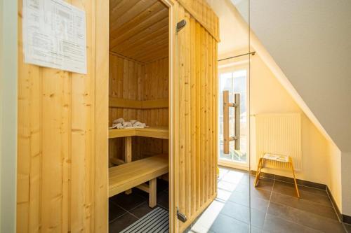 ساونا, Mine Heimat een, moderne und komfortable Reet-Doppelhaushälfte für 4 Personen in Zingst (Mine Heimat een, moderne und komfortable Reet-Doppelhaushalfte fur 4 Personen in Zingst) in زينجست