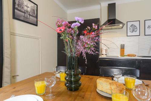Miodowa Street P&O Serviced Apartments M3 - image 8