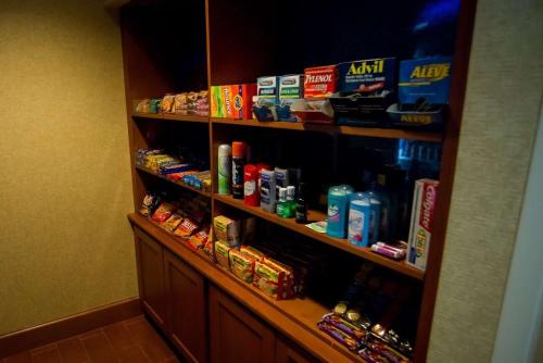 拉德克里夫/诺克斯堡希尔顿恒庭旅馆&套房酒店 拉德克里夫/诺克斯堡希尔顿恒庭旅馆&套房酒店