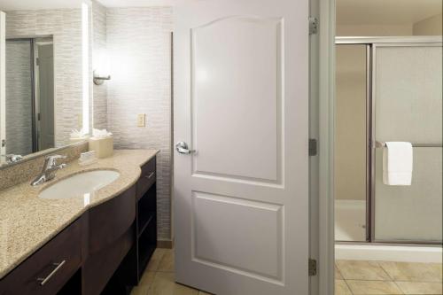 Homewood Suites by Hilton Fresno Airport/Clovis - image 9