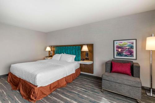 Hampton Inn Fort Collins - image 14