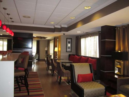 Hampton Inn Fort Myers-Airport & I-75