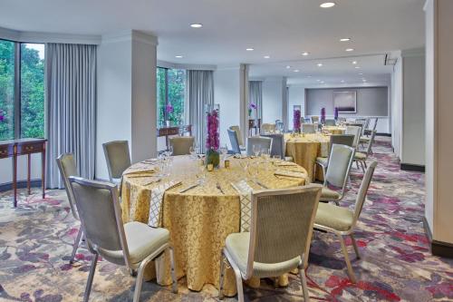 528924983 The Whitley, a Luxury Collection Hotel, Atlanta Buckhead