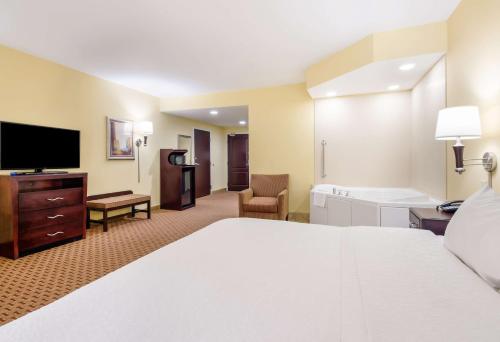 Hampton Inn Galax