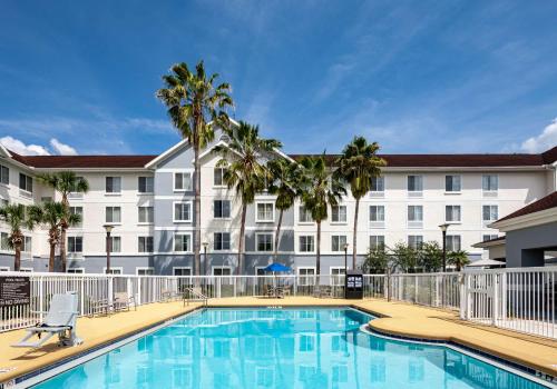 Homewood Suites By Hilton Gainesville