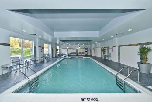 Hampton Inn & Suites Greensboro/Coliseum Area in Greensboro, USA