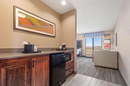 Hampton Inn & Suites Greeley