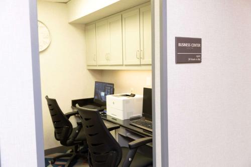 Hampton Inn Hammond - image 7