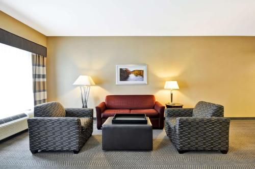 Homewood Suites by Hilton Hartford / Southington CT