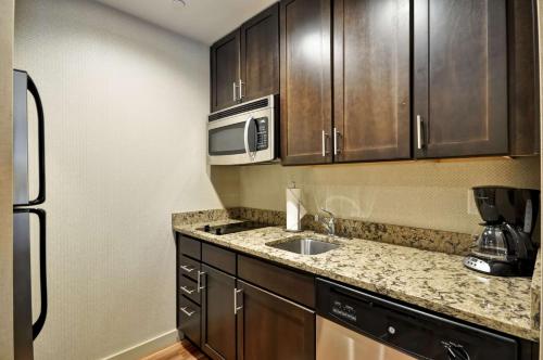 Homewood Suites by Hilton Hartford / Southington CT