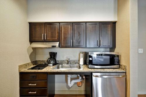 Homewood Suites by Hilton Hartford / Southington CT