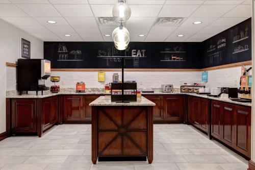 Hampton Inn Hot Springs - image 10