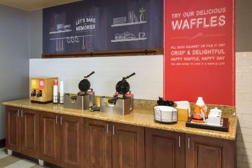Hampton Inn Nanuet - image 11