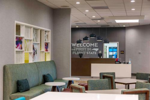 Hampton Inn Kinston - image 13