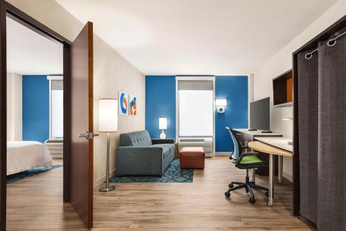 Home2 Suites Long Island City/Manhattan View - image 12