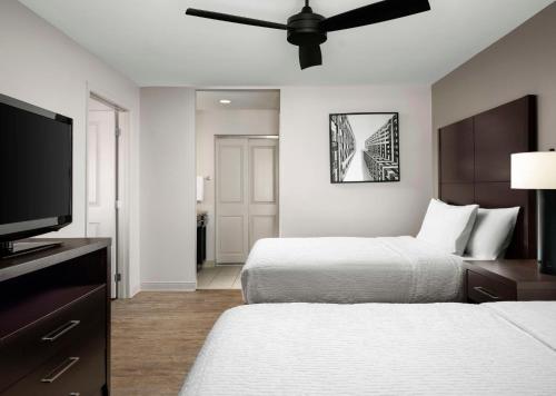 Homewood Suites by Hilton Carle Place - image 7