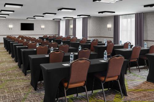 Homewood Suites by Hilton Carle Place - image 2