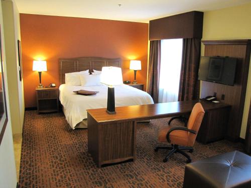 Hampton Inn & Suites Jamestown - image 14