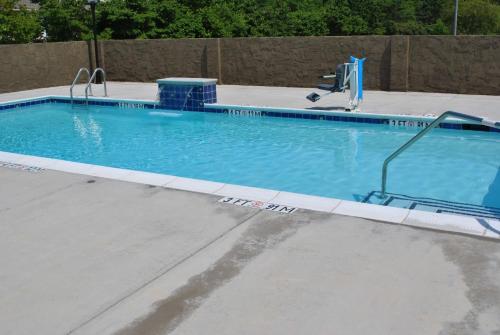 DoubleTree by Hilton Fayetteville in Fayetteville, USA