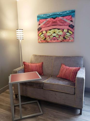 Hampton Inn Johnstown - image 14