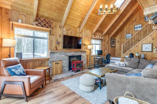Wilmington Vacation Rental Near Hiking and Skiing!