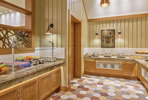 DoubleTree by Hilton Houston Intercontinental Airport in Houston, USA
