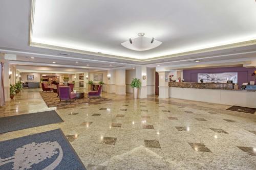 DoubleTree by Hilton Downtown Wilmington - Legal District