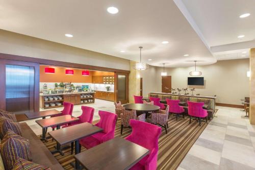 Homewood Suites by Hilton Houston Downtown - image 12
