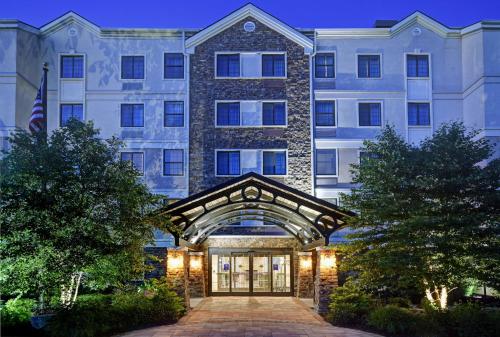 Homewood Suites by Hilton Eatontown in Eatontown, USA