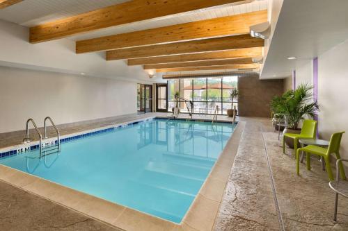 唐宁敦艾斯顿30号高速公路希尔顿欣庭套房酒店 唐宁敦艾斯顿30号高速公路希尔顿欣庭套房酒店