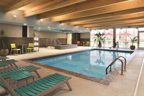 Home2 Suites By Hilton Iowa City Coralville - image 5