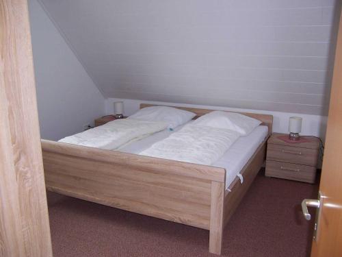 Two-Bedroom Apartment with Balcony image 4