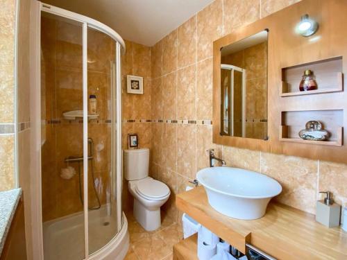 Villa with 5 bedrooms in Agueda with wonderful mountain view private pool enclosed garden 45 km from the beach - image 2
