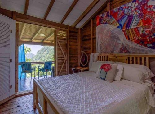 Sizo Treehouse Cottage in Saint George