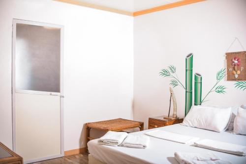 Whispering Palms Island Resort in San Carlos (Negros Occidental)