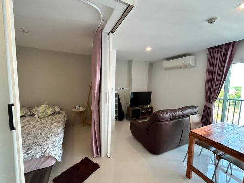 Mantra Beach condo Mae Phim By AA