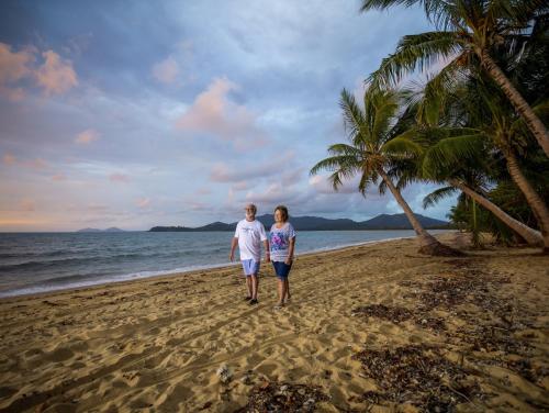 Strand, Kurrimine Fishing Haven - Pet Friendly in Kurrimine Beach (QLD)