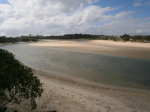 Pandanus Paradise. Newly renovated 4 bedroom home