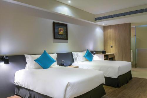 捷丝旅高雄站前馆