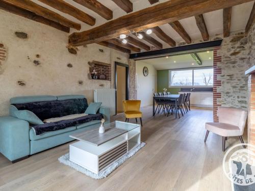 . Gîte de charme avec terrasse, près de Nantes, campagne des Mauges, idéal pour familles et pêcheurs